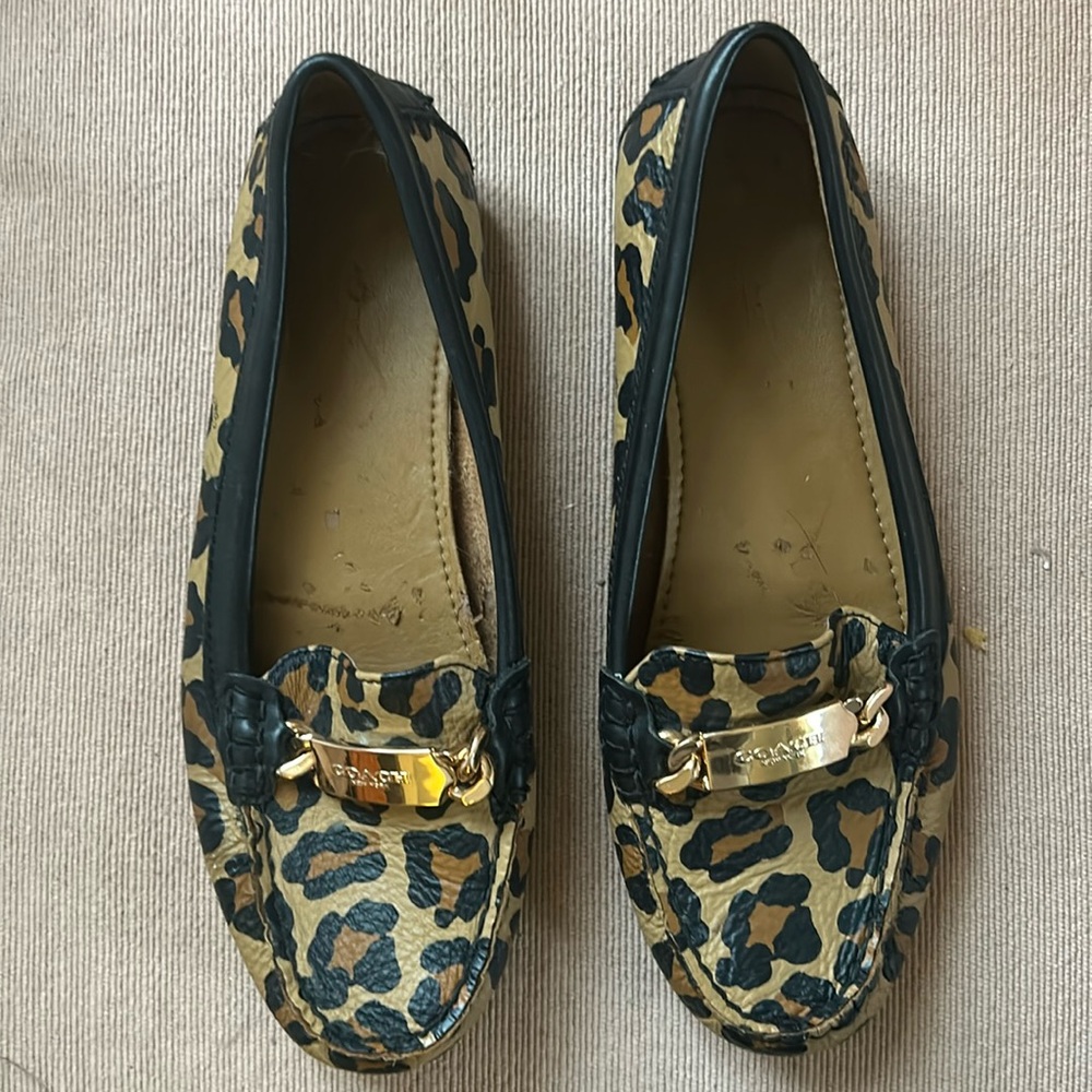 COACH Size 7 Leather Animal Print Flats /light wear